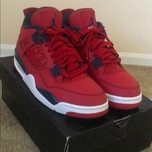 Air Jordan 4 retro SE